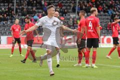 3. Liga - Fußball - SG Sonnenhof Großaspach - FC Ingolstadt 04 - Tor Jubel 1:3 Dennis Eckert Ayensa (7, FCI)