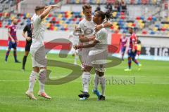 3. Liga - Fußball - KFC Uerdingen - FC Ingolstadt 04 - Tor Jubel 0.1 durch Caniggia Ginola Elva (14, FCI), Salto, mit Stefan Kutschke (30, FCI) Patrick Sussek (37, FCI)