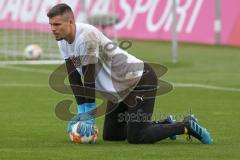 3. Fußball-Liga - Saison 2019/2020 - Bayern München II - FC Ingolstadt 04 - Torwart Fabijan Buntic (#24,FCI)  - Foto: Meyer Jürgen