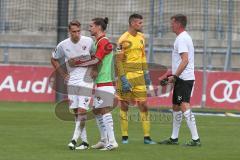 3. Fußball-Liga - Saison 2019/2020 - Bayern München II - FC Ingolstadt 04 - Tobias Schröck (#21,FCI)  - Jonatan Kotzke (#25,FCI) - Torwart Fabijan Buntic (#24,FCI)  - Alexander Kunze enttäuscht nach dem Spiel - Foto: Meyer Jürgen