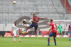 3. Liga - Fußball - KFC Uerdingen - FC Ingolstadt 04 - Kopfballduell, Fatih Kaya (9, FCI) Mbom Jean-Manuel (KFC 21)