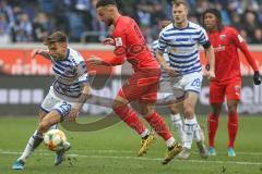 3. Fußball-Liga - Saison 2019/2020 - MSV Duisburg - FC Ingolstadt 04 - Fatih Kaya (#9,FCI)  - Joshua Bitter (#23 Duisburg) -  - Foto: Meyer Jürgen