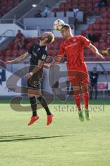 3. Liga - FSV Zwickau - FC Ingolstadt 04 - Maximilian Beister (10, FCI) Maurice Hehne (5 Zwickau)