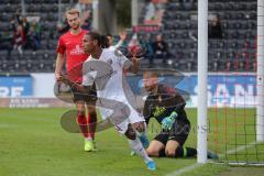 3. Liga - Fußball - SG Sonnenhof Großaspach - FC Ingolstadt 04 - Tor Jubel zum 1:5, Caniggia Ginola Elva (14, FCI), Torwart Maximilian Reule (1 SG) am Boden, hinten Korbinian Burger (4 SG)