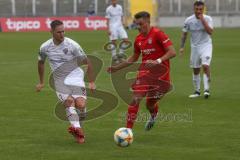 3. Fußball-Liga - Saison 2019/2020 - Bayern München II - FC Ingolstadt 04 - Michael Heinloth (#17,FCI)  - Marcel Zylla (#33 München) - Foto: Meyer Jürgen