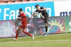 3. Liga - Hallescher FC - FC Ingolstadt 04 - Dennis Eckert Ayensa (7, FCI) Landgraf Niklas (31 Halle)