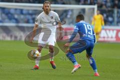 3. Liga - 1. FC Magdeburg - FC Ingolstadt 04 - Björn Paulsen (#4,FCI)  - Leon Bell Bell (#19 Magdeburg) - Foto: Jürgen Meyer