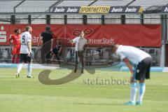 3. Liga - 1860 München - FC Ingolstadt 04 - Spiel ist aus, Sieg 0:2, Jubel und warten wie Würzburg spielt, Bangen um Direktaufstieg/Relegation, Cheftrainer Tomas Oral (FCI) mahnt zum Abwarten mit Jubel