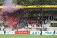 3. Liga - Fußball - SG Sonnenhof Großaspach - FC Ingolstadt 04 - Bengalos im Fan Block