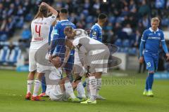 3. Liga - 1. FC Magdeburg - FC Ingolstadt 04 - Fatih Kaya (#9,FCI)  verletzt am Boden - Beister Maximilian (#10,FCI) - Leon Bell Bell (#19 Magdeburg) - Björn Paulsen (#4,FCI)  - Foto: Jürgen Meyer