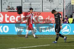 3. Liga - Würzburger Kickers - FC Ingolstadt 04 - Dennis Eckert Ayensa (7, FCI) kassiert rote Karte und wird vom Schiedsrichter in die Kabine geschickt, Enttäuschung