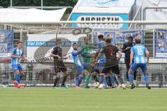 3. Liga - SV Meppen - FC Ingolstadt 04 - Torwart Marco Knaller (1, FCI) boxt den Ball weg, Guder René (18 Meppen) Maximilian Thalhammer (6, FCI) Undav Deniz (9 Meppen) Dennis Eckert Ayensa (7, FCI) Frederic Ananou (2, FCI) Torwart Domaschke Erik (32 Meppe