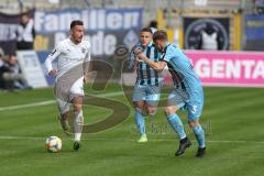 3. Fußball-Liga - Saison 2019/2020 - SV Waldhof Mannheim - FC Ingolstadt 04 - Fatih Kaya (#9,FCI)  - Marcel Seegert (#5 Mannheim) - Foto: Stefan Bösl