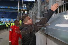 3. Fußball-Liga - Saison 2019/2020 - MSV Duisburg - FC Ingolstadt 04 - Die Spieler bedanken sich bei den Fans - Fatih Kaya (#9,FCI)  - Foto: Meyer Jürgen