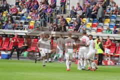 3. Liga - Fußball - KFC Uerdingen - FC Ingolstadt 04 - rechts Fatih Kaya (9, FCI) trifft zum 0:2, Jubel Tor, mit Jonatan Kotzke (25 FCI) Robin Krauße (23, FCI) Maximilian Beister (10, FCI) Caniggia Ginola Elva (14, FCI) Agyemang Diawusie (11, FCI)  Torwar