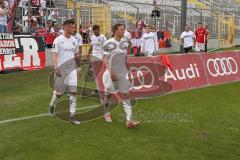 3. Fußball-Liga - Saison 2019/2020 - Bayern München II - FC Ingolstadt 04 -Die Spieler gehen in die Kabine - Maximilian Wolfram (#8,FCI)  - Marcel Gaus (#19,FCI)  - Foto: Meyer Jürgen