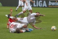 3. Fußball-Liga - Saison 2019/2020 - Bayern München II - FC Ingolstadt 04 - Robin Krausse (#23,FCI)  - Stefan Kutschke (#30,FCI)  - Maximilian Welzmüller (#19 München) - Foto: Meyer Jürgen