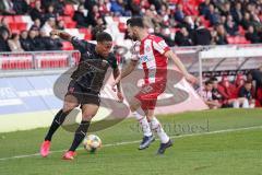 3. Liga - Würzburger Kickers - FC Ingolstadt 04 - Caniggia Ginola Elva (14, FCI) Albion Vrenezi (10 Würzburg)