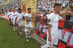 3. Fußball-Liga - Saison 2019/2020 - Bayern München II - FC Ingolstadt 04 -Abklatschen bei den Fans - Maximilian Wolfram (#8,FCI)  - Robin Krausse (#23,FCI)  - Ganiggia Ginola Elva (#14,FCI)  - Foto: Meyer Jürgen