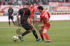 3. Liga - Hallescher FC - FC Ingolstadt 04 - Dennis Eckert Ayensa (7, FCI) Angriff Landgraf Niklas (31 Halle)