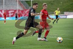 3. Liga - FSV Zwickau - FC Ingolstadt 04 - Zweikampf Dennis Eckert Ayensa (7, FCI)
