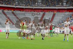 3. Liga - Fußball - KFC Uerdingen - FC Ingolstadt 04 - Auswärtssieg, Jubel mit den mitgereisten Fans, Stimmung, Björn Paulsen (4, FCI) Filip Bilbija (35, FCI) Georgius Pintidis (6, FCI) Maximilian Beister (10, FCI) Robin Krauße (23, FCI) Caniggia Ginola E