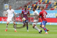 3. Liga - Fußball - KFC Uerdingen - FC Ingolstadt 04 - Maximilian Thalhammer (18, FCI) Barry Boubacar (KFC 22) Caniggia Ginola Elva (14, FCI) Konrad Manuel (KFC 28)