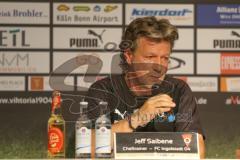 3. Fußball-Liga - Saison 2019/2020 - FC Victoria Köln - FC Ingolstadt 04 - Chef-Trainer Jeff Saibene (FCI) bei der Pressekonferenz - Foto: Meyer Jürgen