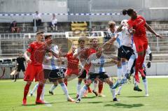 3. Liga - 1860 München - FC Ingolstadt 04 - Caniggia Ginola Elva (14, FCI) Stefan Kutschke (30, FCI) Erdmann Dennis (13, München) Kopfball Duell Ecke