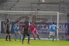 3. Liga - Chemnitzer FC - FC Ingolstadt 04 - Torwart Fabijan Buntic (24, FCI) bewacht das Tor, Caniggia Ginola Elva (14, FCI) Garcia Rafael (16 Chemnitz) Langer Matti (29 Chemnitz) Björn Paulsen (4, FCI)