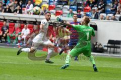 3. Liga - Fußball - KFC Uerdingen - FC Ingolstadt 04 - Fatih Kaya (9, FCI) spielt Torwart Königshofer Lukas (KFC 1) aus