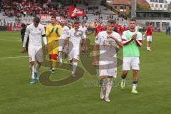 3. Fußball-Liga - Saison 2019/2020 - Bayern München II - FC Ingolstadt 04 - Die Mannschaft nach dem Spiel - Dennis Eckert Ayensa (#7,FCI)  - Stefan Kutschke (#30,FCI)  - Marcel Gaus (#19,FCI)  - Torwart Fabijan Buntic (#24,FCI)  - Fatih Kaya (#9,FCI)  - F