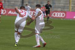 3. Fußball-Liga - Saison 2019/2020 - Bayern München II - FC Ingolstadt 04 - Robin Krausse (#23,FCI)  verletzt am Boden - Dennis Eckert Ayensa (#7,FCI)  hilft beim aufstehen - Foto: Meyer Jürgen