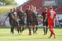 3. Liga - FSV Zwickau - FC Ingolstadt 04 - Sologang von Stefan Kutschke (30, FCI) Tor Schuß Jubel zum 0:2, Marcel Gaus (19, FCI) Tobias Schröck (21, FCI) Nico Antonitsch (5, FCI) Robin Krauße (23, FCI) Peter Kurzweg (16, FCI)