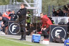 3. Liga - Fußball - SG Sonnenhof Großaspach - FC Ingolstadt 04 - Cheftrainer Jeff Saibene (FCI) und Co-Trainer Carsten Rump (FCI)