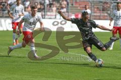 3. Fußball-Liga - Saison 2019/2020 - FC Victoria Köln - FC Ingolstadt 04 - Ganiggia Ginola Elva (#14,FCI)  - Andre Dej (#10 Köln) - Foto: Meyer Jürgen