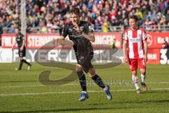 3. Liga - Würzburger Kickers - FC Ingolstadt 04 - Tor Chance verpasst, Dennis Eckert Ayensa (7, FCI)