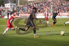 3. Liga - Würzburger Kickers - FC Ingolstadt 04 - Frederic Ananou (2, FCI) Patrick Sontheimer (12 Würzburg)