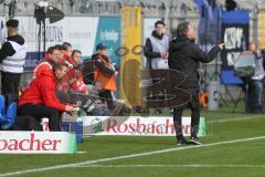 3. Fußball-Liga - Saison 2019/2020 - SV Waldhof Mannheim - FC Ingolstadt 04 - Chef-Trainer Jeff Saibene (FCI) gibt Anweisungen - Foto: Stefan Bösl