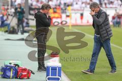 3. Fußball-Liga - Saison 2019/2020 - Bayern München II - FC Ingolstadt 04 - Sportdirektor Michael Henke (FCI) und Chef-Trainer Jeff Saibene (FCI) bei der roten Karte gegen Peter Kurzweg (#16,FCI)  - Foto: Meyer Jürgen