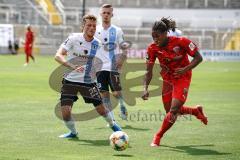 3. Liga - 1860 München - FC Ingolstadt 04 - Caniggia Ginola Elva (14, FCI) Willsch Marius (25, München) Wein Daniel (17, München)