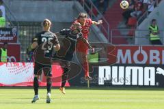 3. Fußball-Liga - Saison 2019/2020 - FC Ingolstadt 04 - Hallescher FC - Björn Paulsen (#4,FCI)  - Terrence Boyd (#13 HFC) - Foto: Meyer Jürgen
