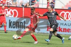 3. Fußball-Liga - Saison 2019/2020 - FC Ingolstadt 04 - Hallescher FC - Dennis Eckert Ayensa (#7,FCI)  - Björn Jopek (#25 HFC) - Foto: Meyer Jürgen
