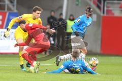 3. Fußball-Liga - Saison 2019/2020 - FC Ingolstadt 04 - Carl Zeiss Jena - Justin Schau (#25 Jena) - Fatih Kaya (#9,FCI)  - Flemming Niemann Torwart (#1 Jena) - Foto: Meyer Jürgen