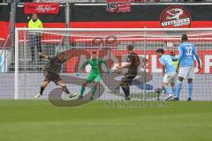 3. Fußball-Liga - Saison 2019/2020 - FC Ingolstadt 04 - Chemnitzer FC - Tobias Schröck (#21,FCI)  - Torwart Fabijan Buntic (#24,FCI)  - Foto: Meyer Jürgen