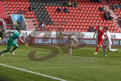 3. Fußball-Liga - Saison 2019/2020 - FC Ingolstadt 04 - Victoria Köln - Andre Weiss Torwart Köln - Björn Paulsen (#4,FCI)  - Foto: Meyer Jürgen