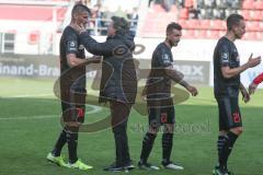 3. Fußball-Liga - Saison 2019/2020 - FC Ingolstadt 04 -  Preußen Münster - Stefan Kutschke (#30,FCI)  - Chef-Trainer Jeff Saibene (FCI) nach dem Spiel  -  Foto: Meyer Jürgen