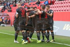 3. Fußball-Liga - Saison 2019/2020 - FC Ingolstadt 04 - Chemnitzer FC - Der 1:0 Führungstreffer durch Fatih Kaya (#9,FCI)  - jubel - Büch Gordon (#38 FCI) - Robin Krausse (#23,FCI)  - Foto: Meyer Jürgen