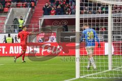 3. Liga - FC Ingolstadt 04 - Carl Zeiss Jena - Tor Jubel Dennis Eckert Ayensa (7, FCI) Manuel Maranda (30 Jena)