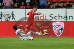 3. Liga - Fußball - FC Ingolstadt 04 - SpVgg Unterhaching - Dennis Eckert Ayensa (7, FCI) Schwabl Markus (23, SpVgg) Zweikampf
